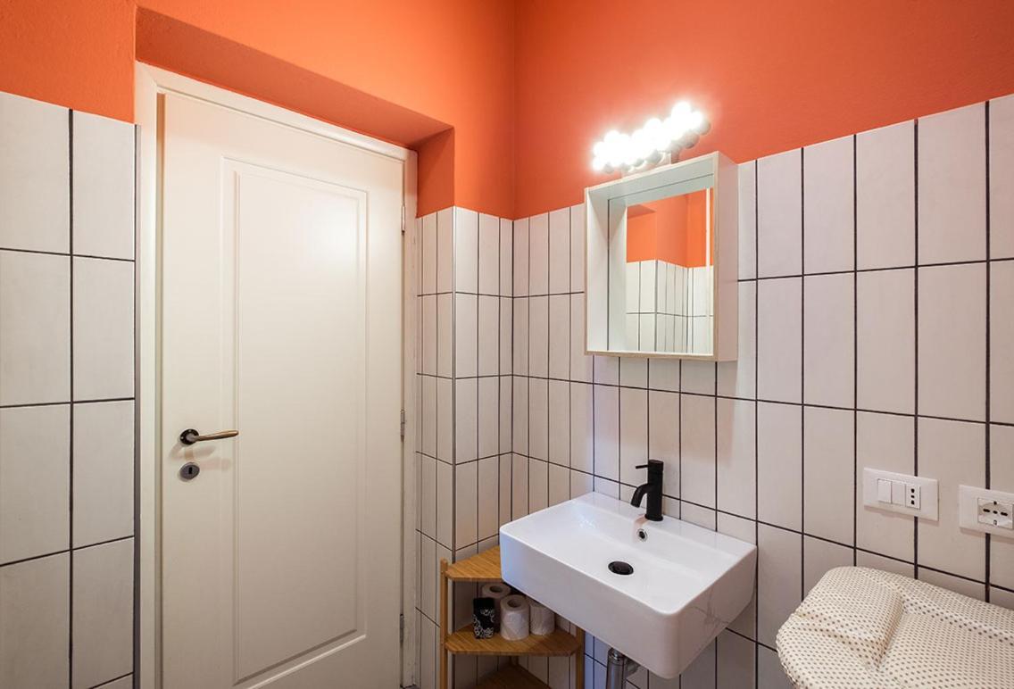 Lake View With Aircon - 5 Minutes From The Beach! Brenzone sul Garda Exterior photo